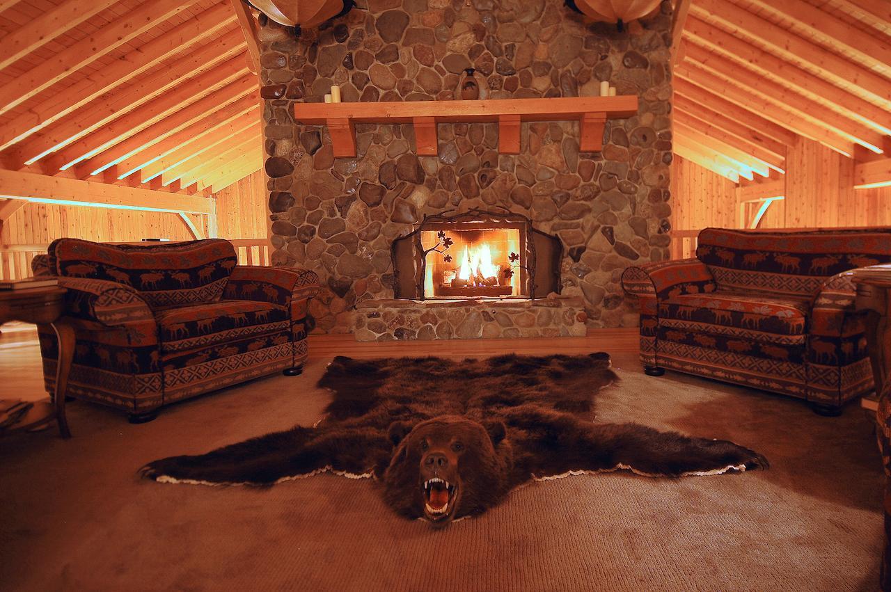 Bear Claw LodgeKispiox エクステリア 写真