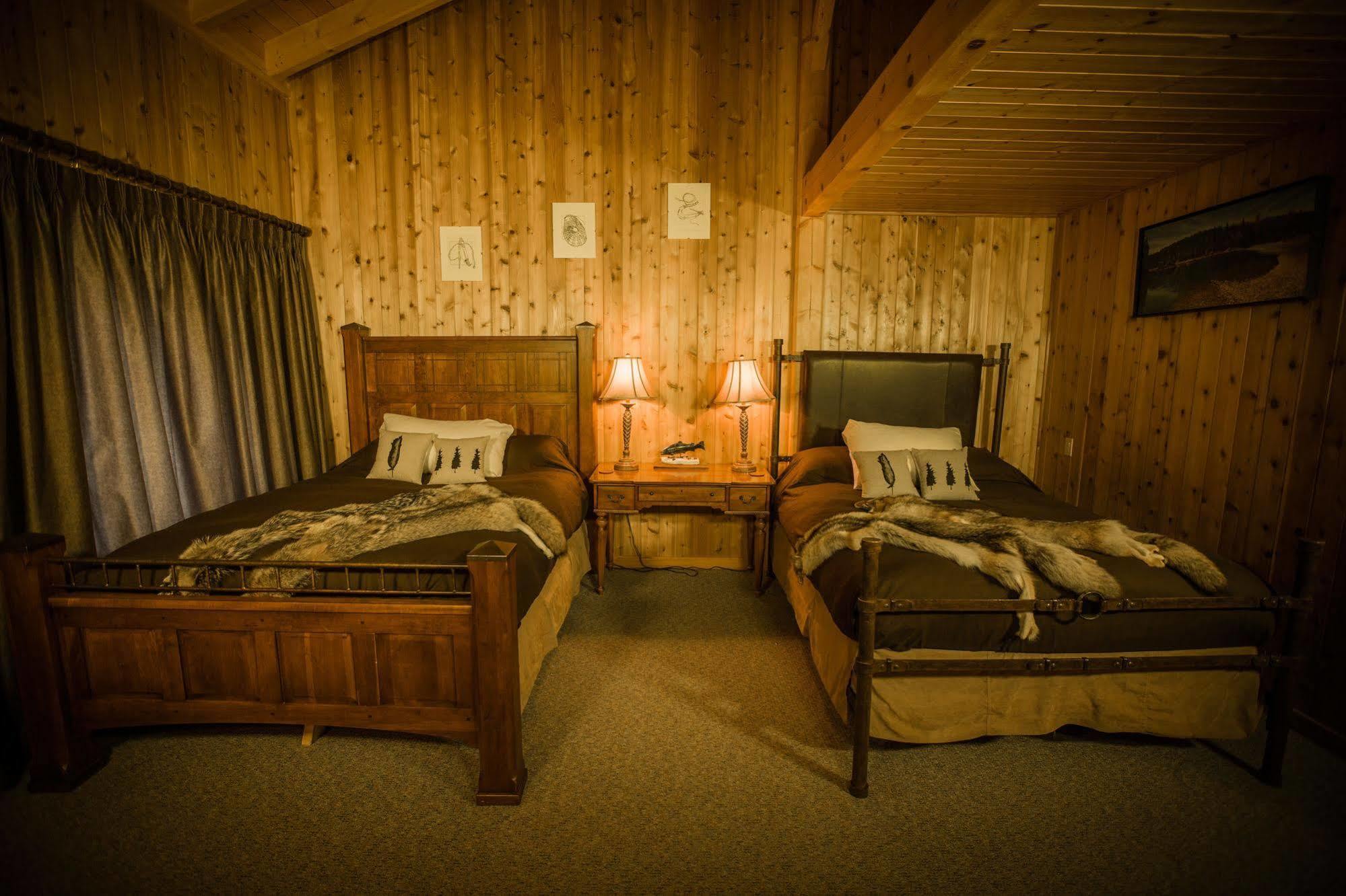 Bear Claw LodgeKispiox エクステリア 写真